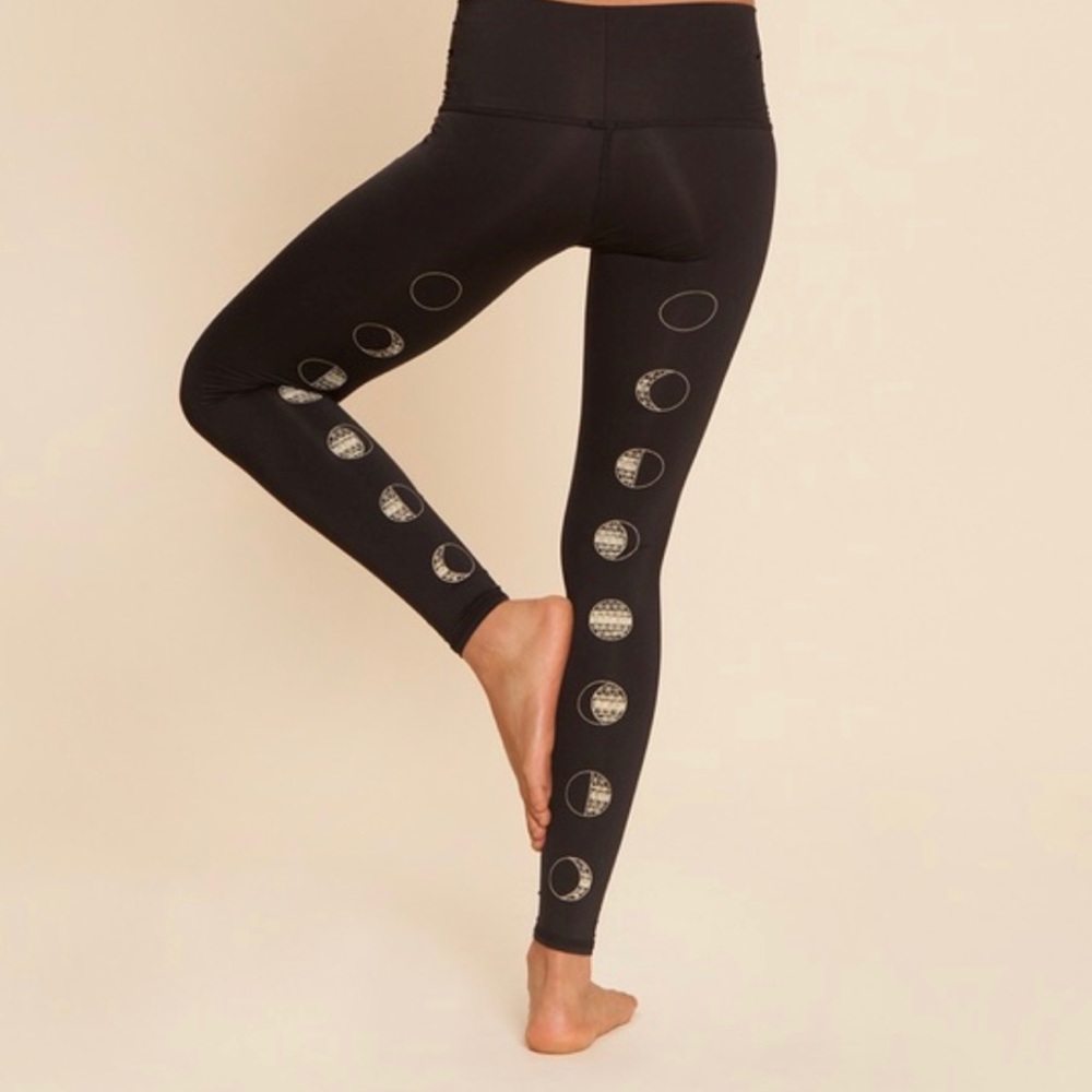 Teeki moonphase leggings